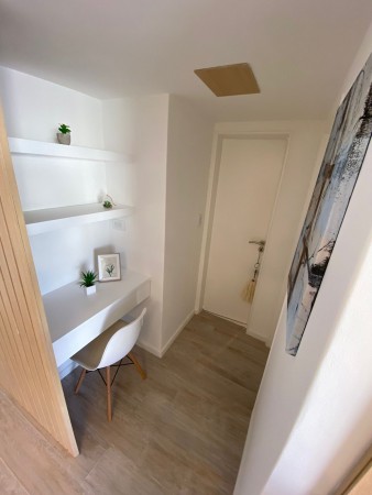 2 AMB RECICLADO, CON BALCON Y MUEBLES A ESTRENAR - CENTRO