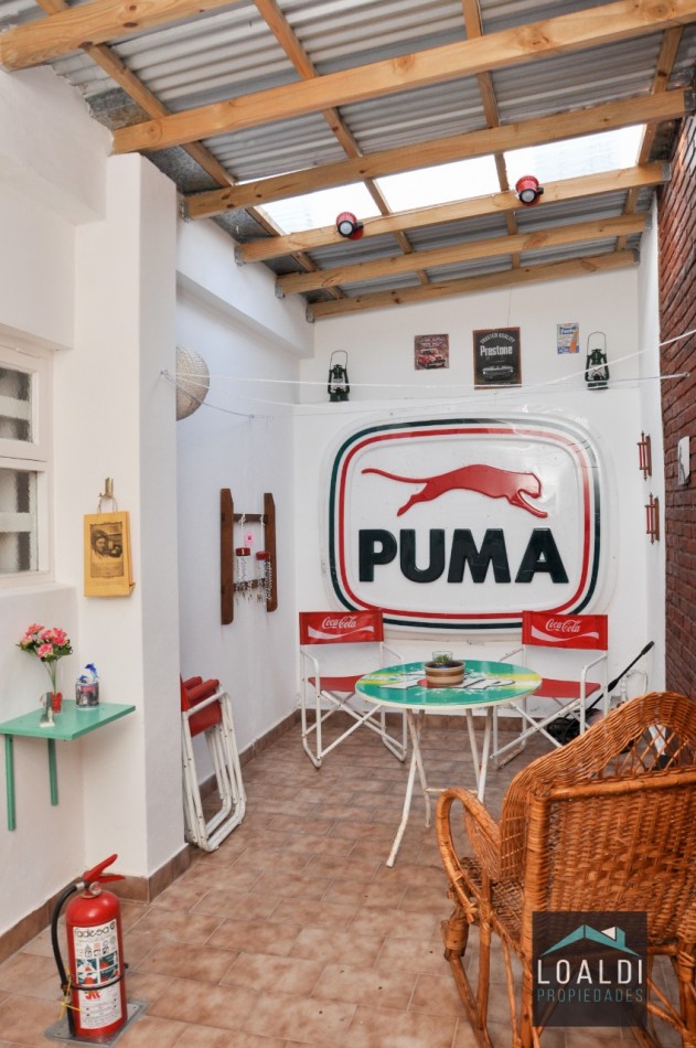 CASA EN VENTA - BARRIO SAN CARLOS - 5 AMBIENTES
