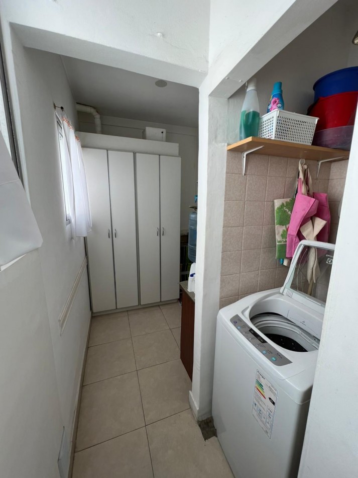 DEPARTAMENTO EN VENTA - 3 AMBIENTES - BALCON AL FRENTE - CENTRO