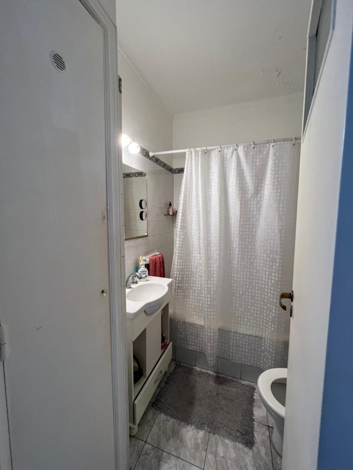 DEPARTAMENTO EN VENTA - 3 AMBIENTES - BALCON AL FRENTE - CENTRO