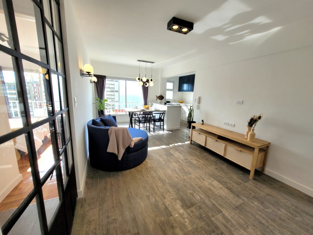 VENTA - DEPTO. DOS AMBIENTES CON DEPENDENCIA - VISTA AL MAR - RECICLADO