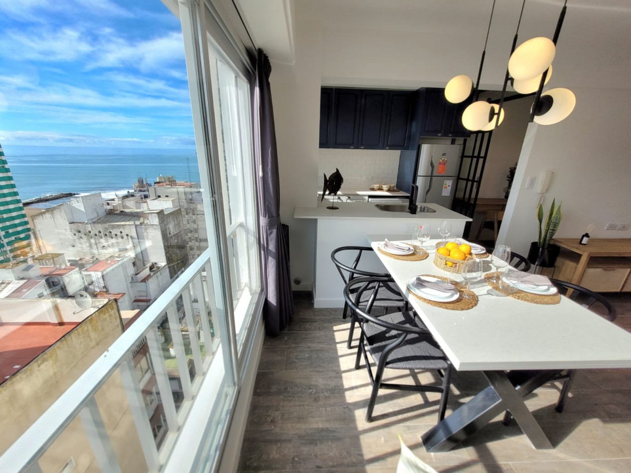 VENTA - DEPTO. DOS AMBIENTES CON DEPENDENCIA - VISTA AL MAR - RECICLADO