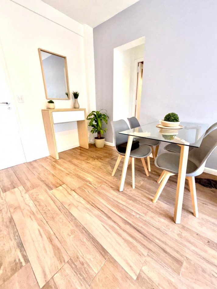 VENTA - DEPTO DOS AMBIENTES - FRENTE - BALCON TERRAZA