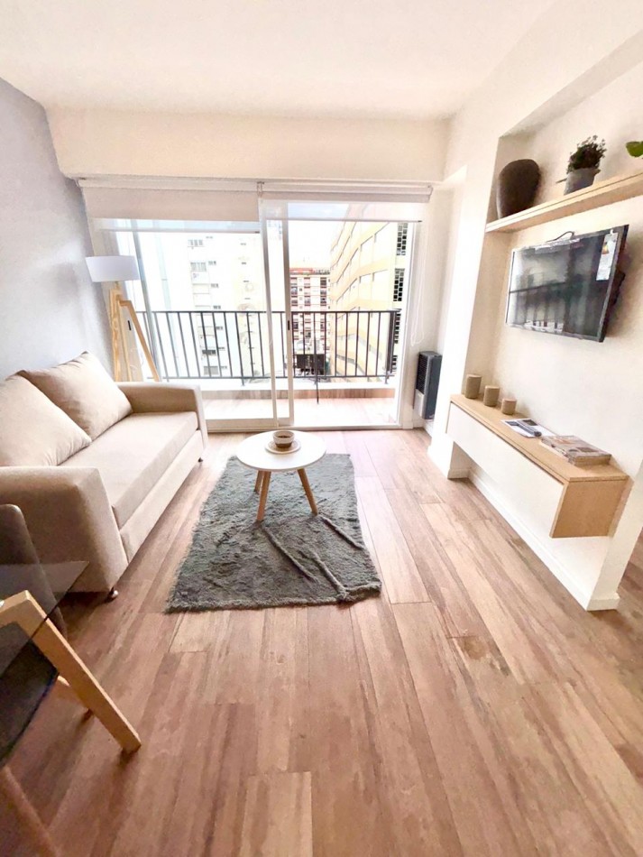 VENTA - DEPTO DOS AMBIENTES - FRENTE - BALCON TERRAZA