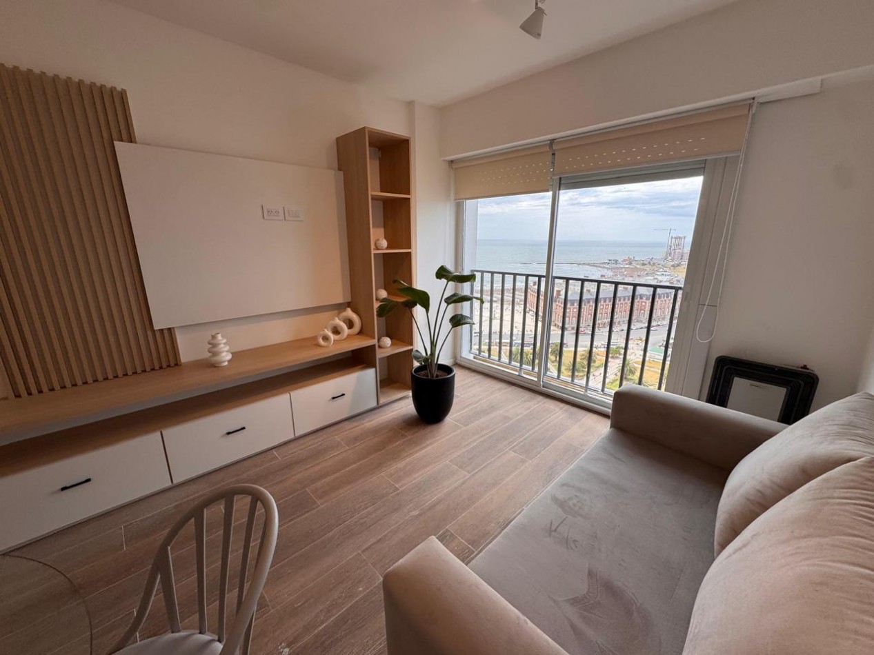VENTA - DOS AMBIENTES - VISTA AL MAR - RECICLADO