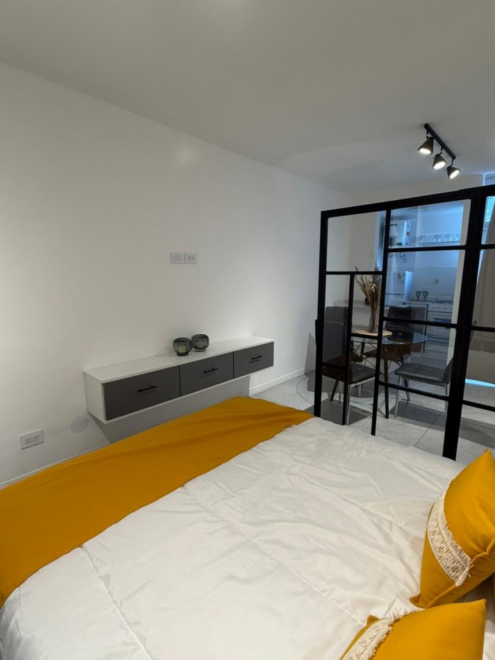 VENTA - DEPTO UN AMBIENTE - BALCON - RECICLADO