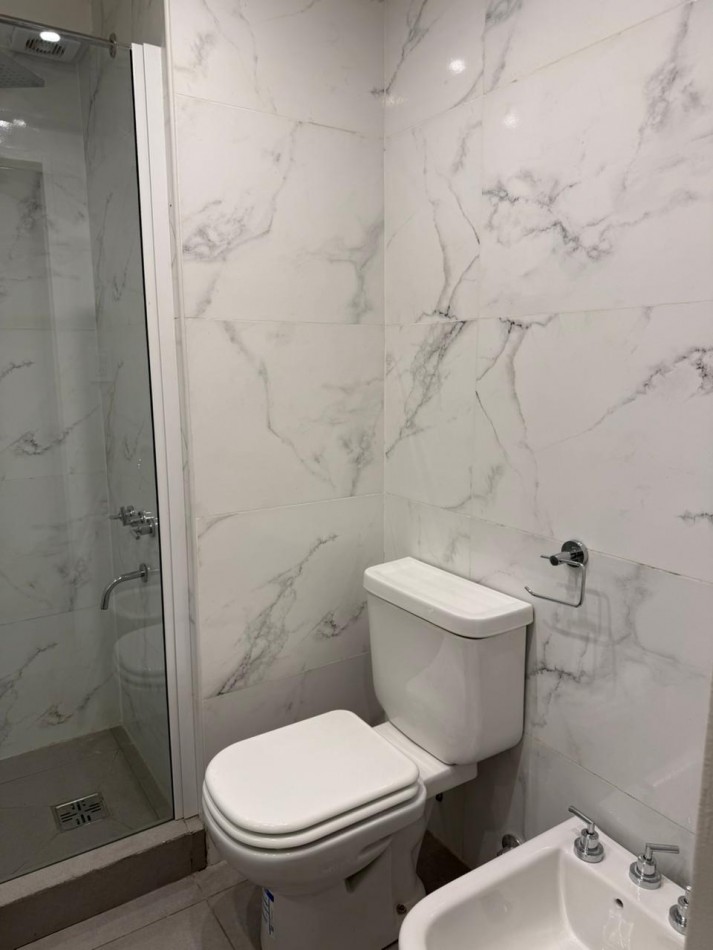 VENTA - DEPTO UN AMBIENTE - BALCON - RECICLADO