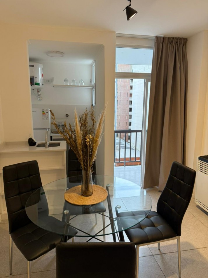 VENTA - DEPTO UN AMBIENTE - BALCON - RECICLADO