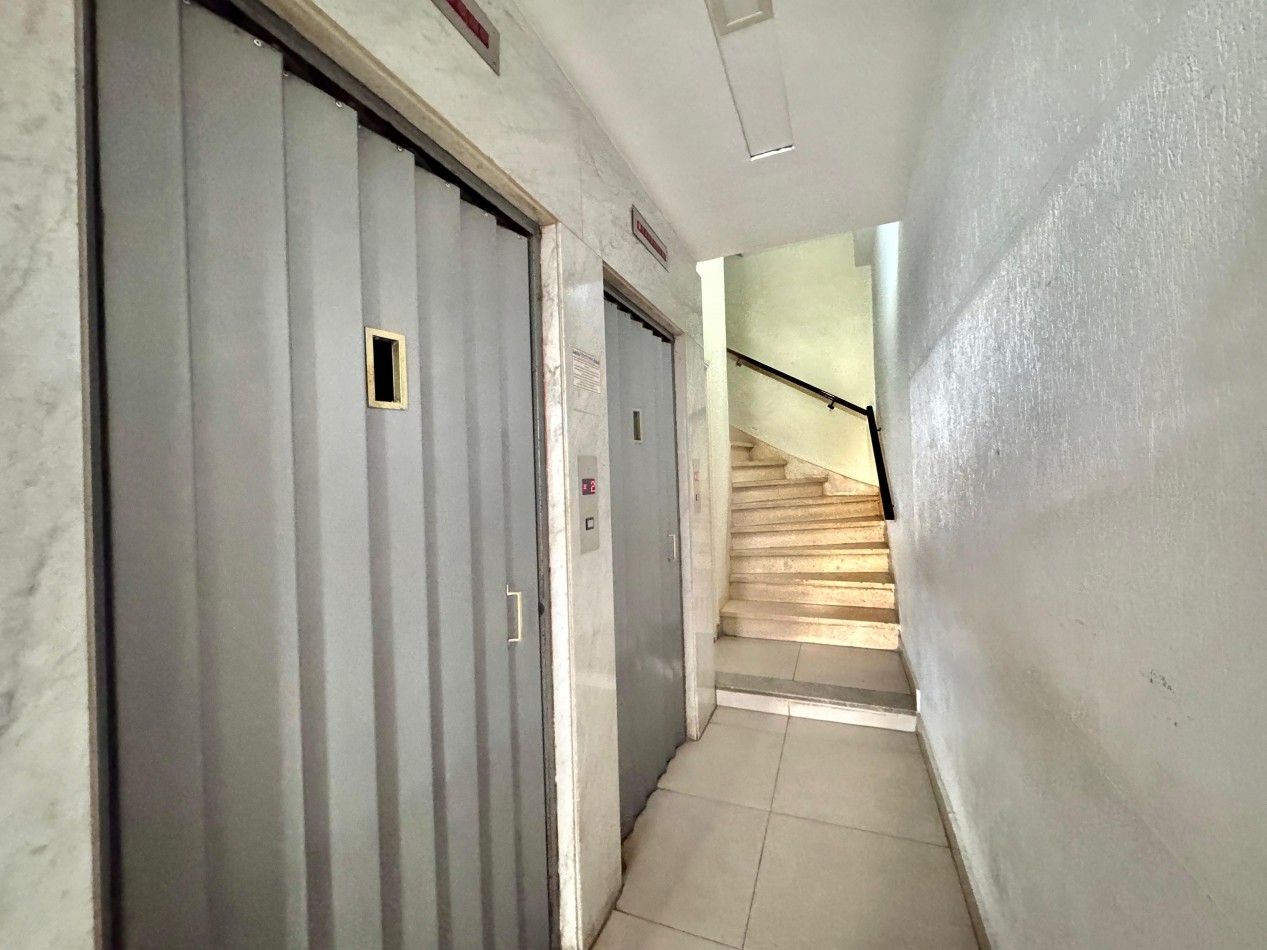 VENTA - DEPTO UN AMBIENTE - BALCON - FRENTE