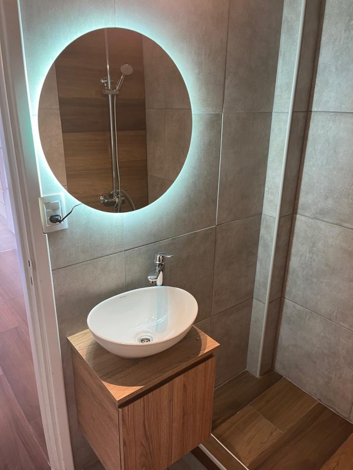 VENTA - MONOAMBIENTE CON PATIO - RECICLADO