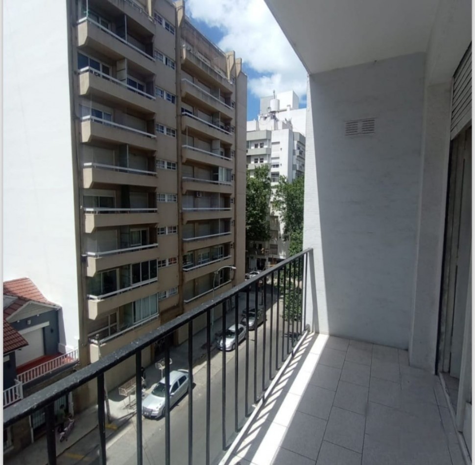 VENTA - DEPTO DOS AMBIENTES - BALCON - ZONA ALDREY