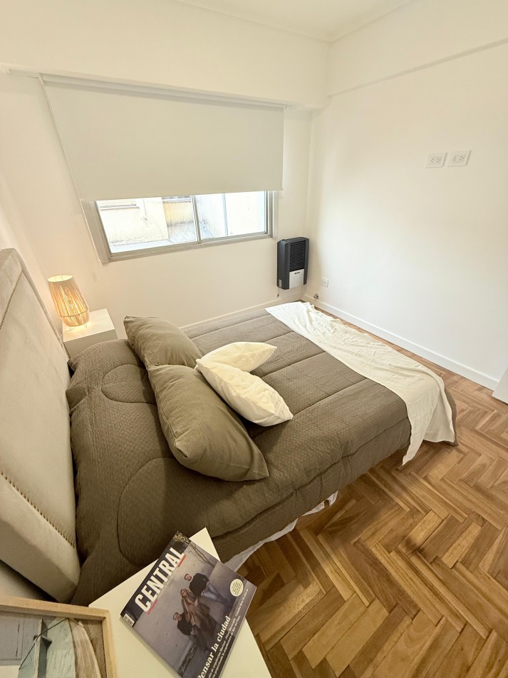 VENTA - DEPTO DOS AMBIENTES - CENTRO - BALCON