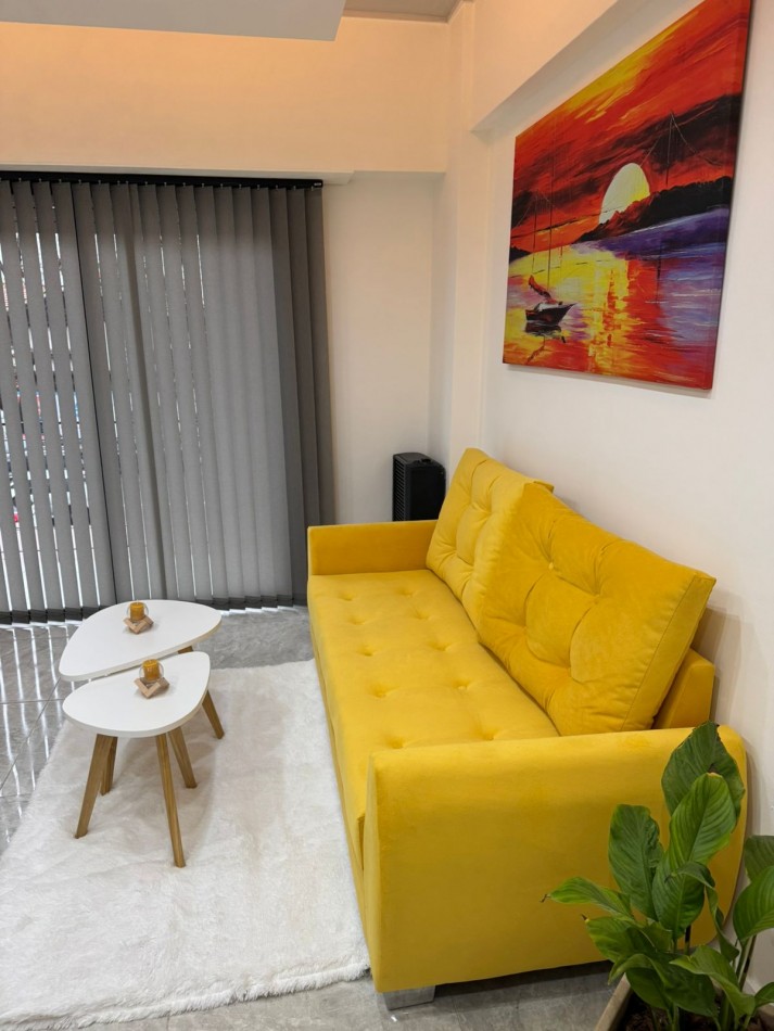 VENTA - DEPTO DOS AMBIENTES - BALCON Y PATIO