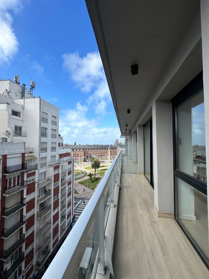 VENTA - DEPTO DOS AMBIENTES - BALCON - VISTA LATERAL AL MAR