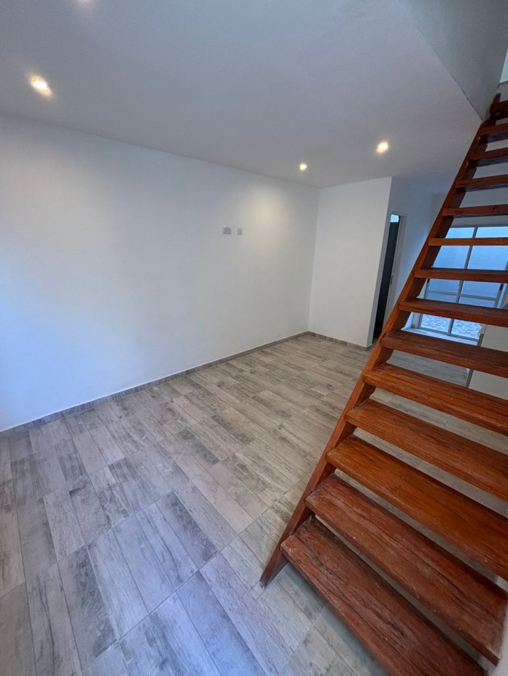 VENTA - DUPLEX 3 AMBIENTES - RECICLADO