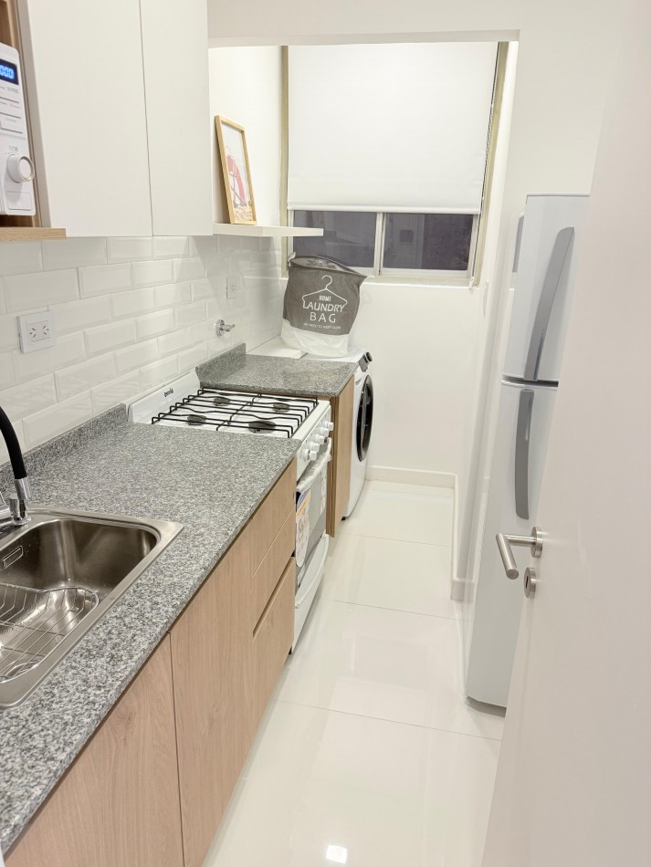 VENTA - DEPTO DOS AMBIENTES - BALCON - RECICLADO