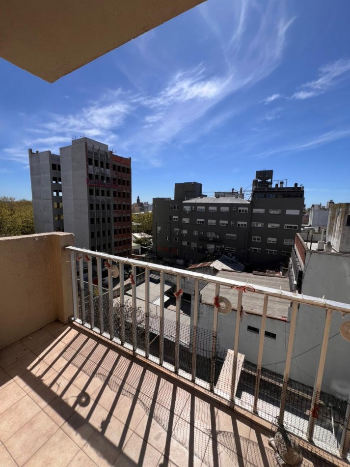 VENTA - DEPTO UN AMBIENTE - BALCON