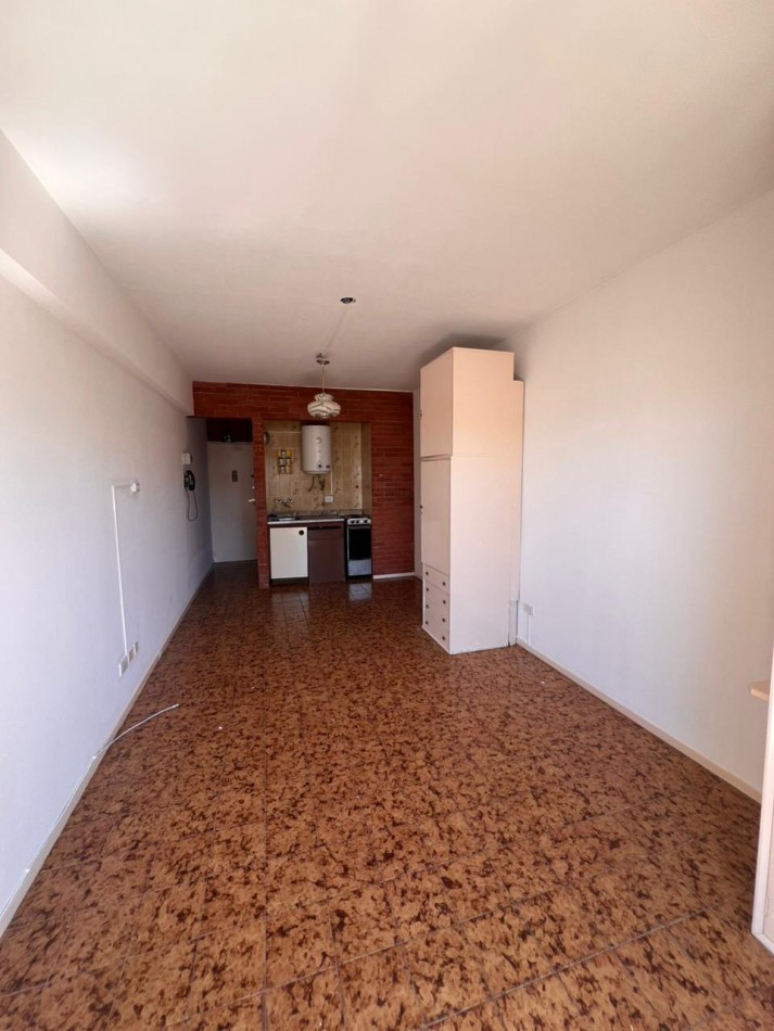 VENTA - DEPTO UN AMBIENTE - BALCON