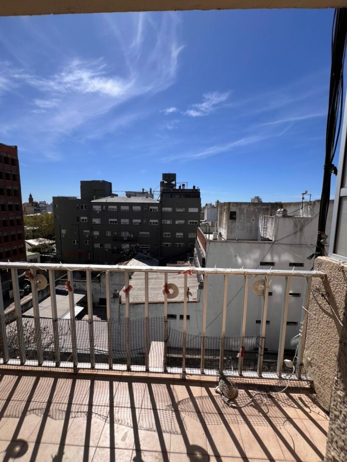 VENTA - DEPTO UN AMBIENTE - BALCON