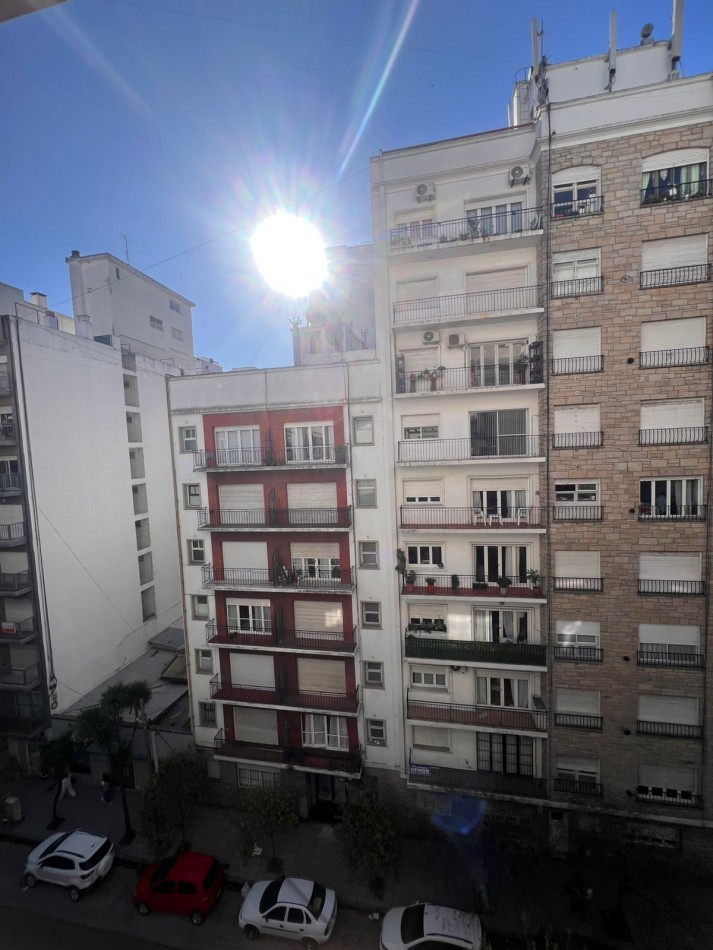 VENTA - DEPTO DOS AMBIENTES - FRENTE