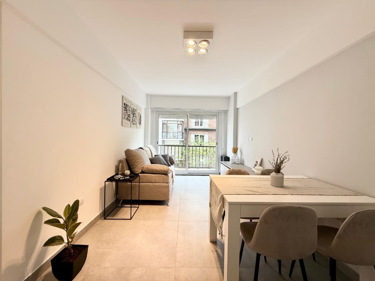 EN VENTA DEPARTAMENTO DOS AMBIENTES A LA CALLE
