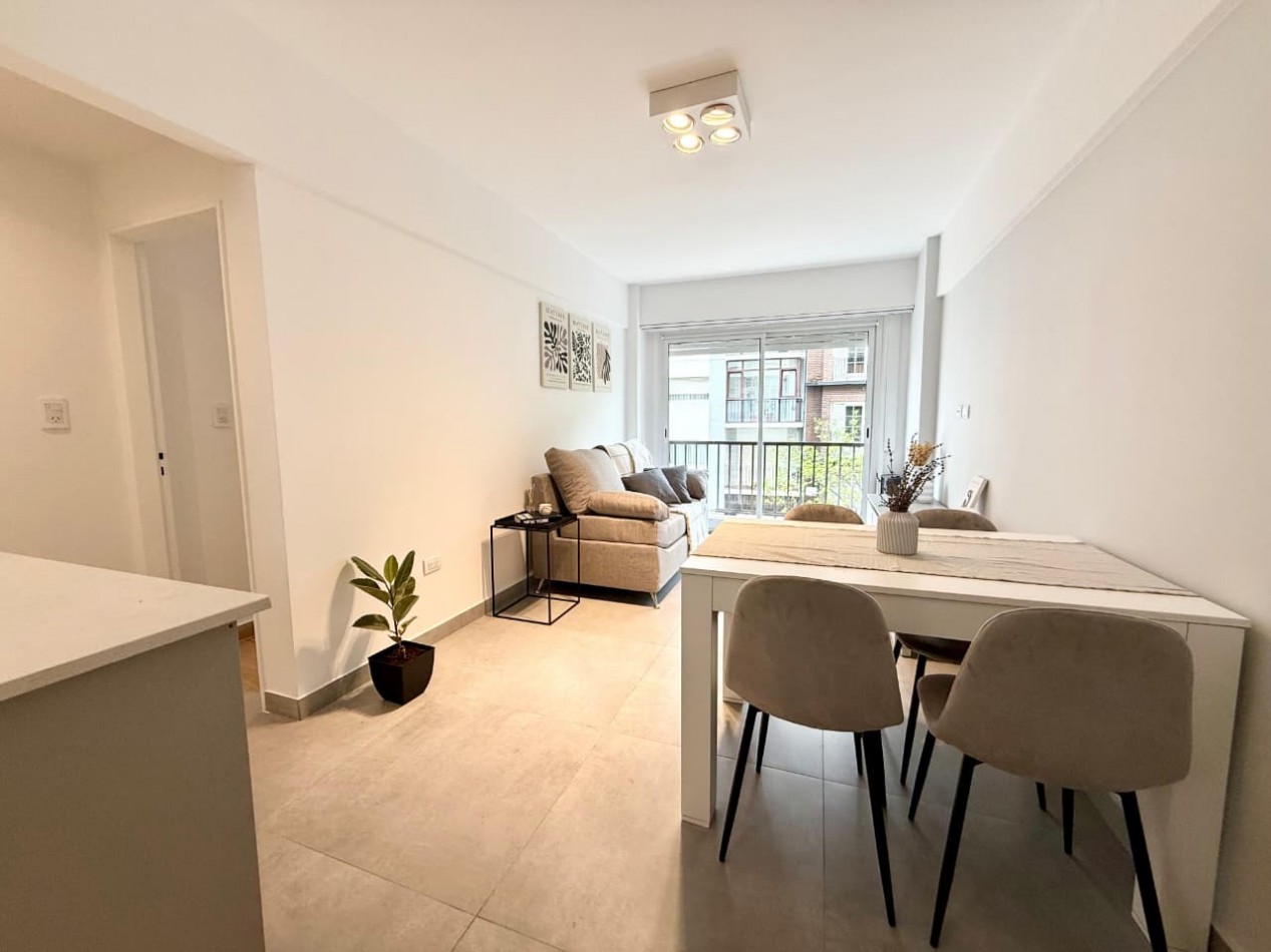 EN VENTA DEPARTAMENTO DOS AMBIENTES A LA CALLE