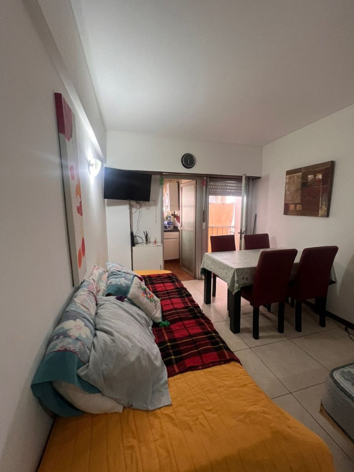 ALQUILER TEMPORADA 2026 - DEPTO UN AMBIENTE - CONTRAFRENTE CON BALCON - PLAZA COLON 