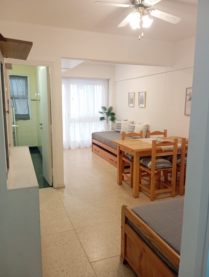 ALQUILER TEMPORADA 2025/2026 - AMBIENTE AMPLIO - PLAZA COLON