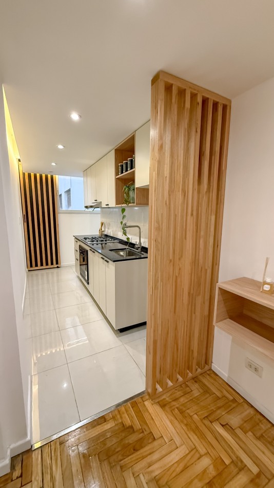 VENTA - DEPTO DOS AMB + DEPENDENCIA - BALCON