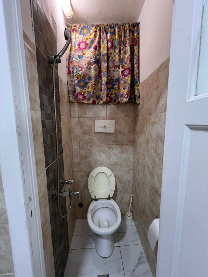 VENTA - DEPTO 3 AMBIENTES MAS DEPENDENCIA - PLAZA COLON