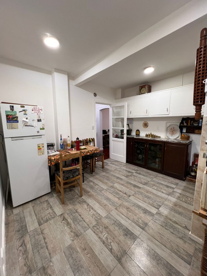 VENTA - DEPTO 3 AMBIENTES MAS DEPENDENCIA - PLAZA COLON