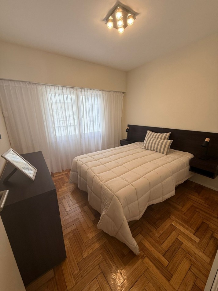 VENTA - DEPTO DOS AMBIENTES MAS DEPENDENCIA - FRENTE -BALCON