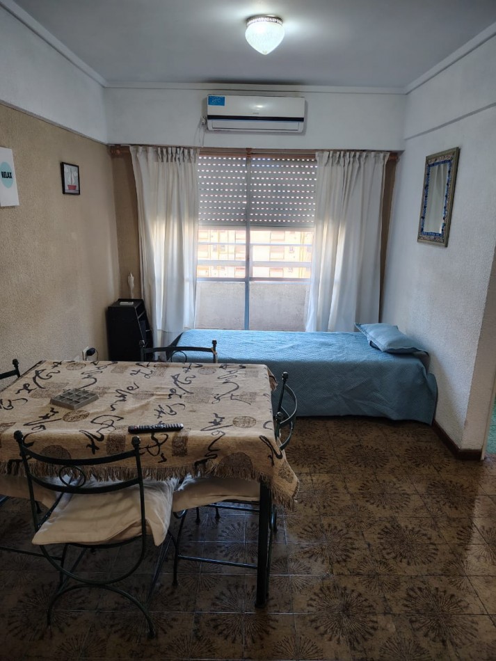 ALQUILER TEMPORADA 2026 - DEPTO UN AMBIENTE - CON BALCON