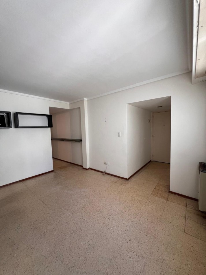 EN ALQUILER DEPARTAMENTO 2 AMB CONTRAFRENTE LUMINOSO