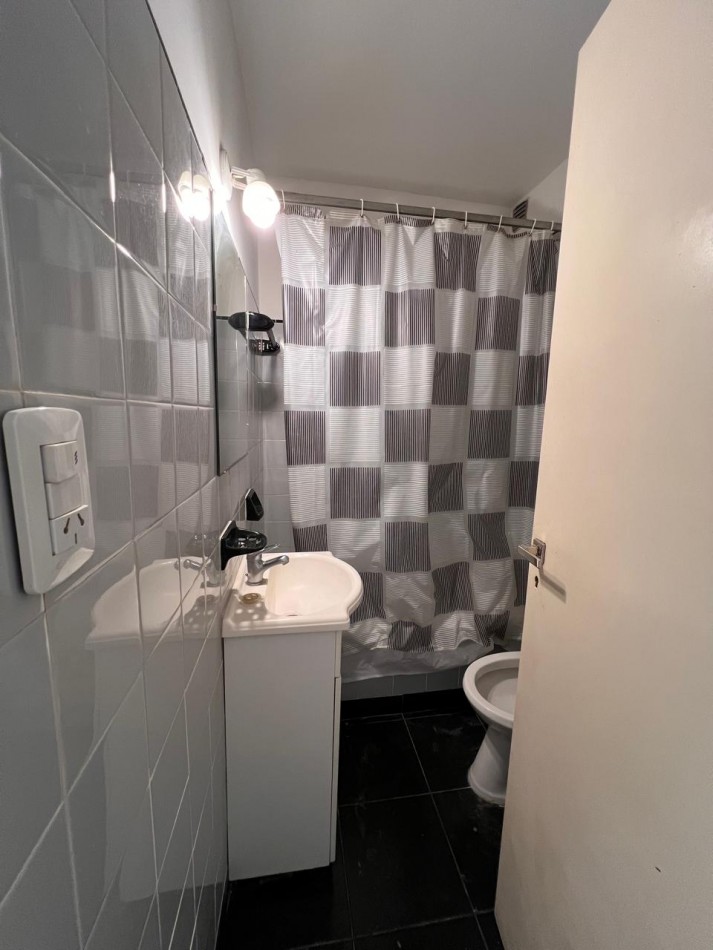 EN ALQUILER DEPARTAMENTO 2 AMB CONTRAFRENTE LUMINOSO