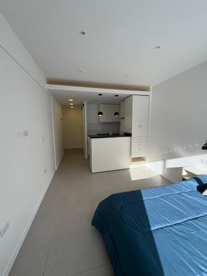 VENTA - MONOAMBIENTE RECICLADO - ZONA ALDREY