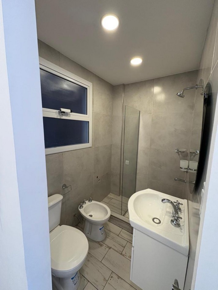 VENTA - MONOAMBIENTE RECICLADO - ZONA ALDREY