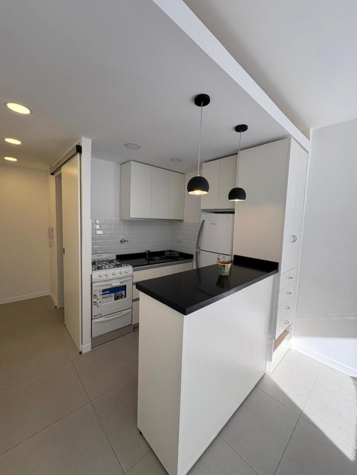 VENTA - MONOAMBIENTE RECICLADO - ZONA ALDREY