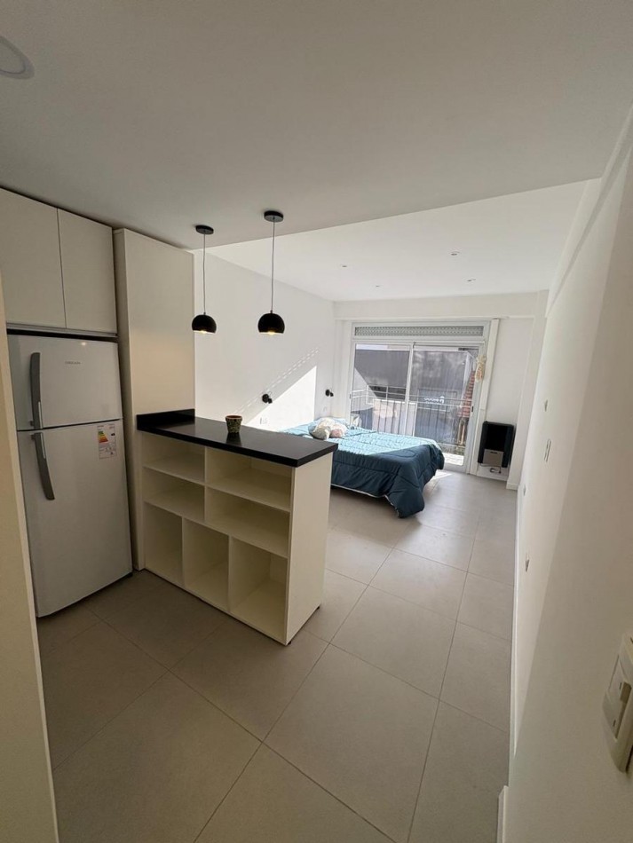 VENTA - MONOAMBIENTE RECICLADO - ZONA ALDREY