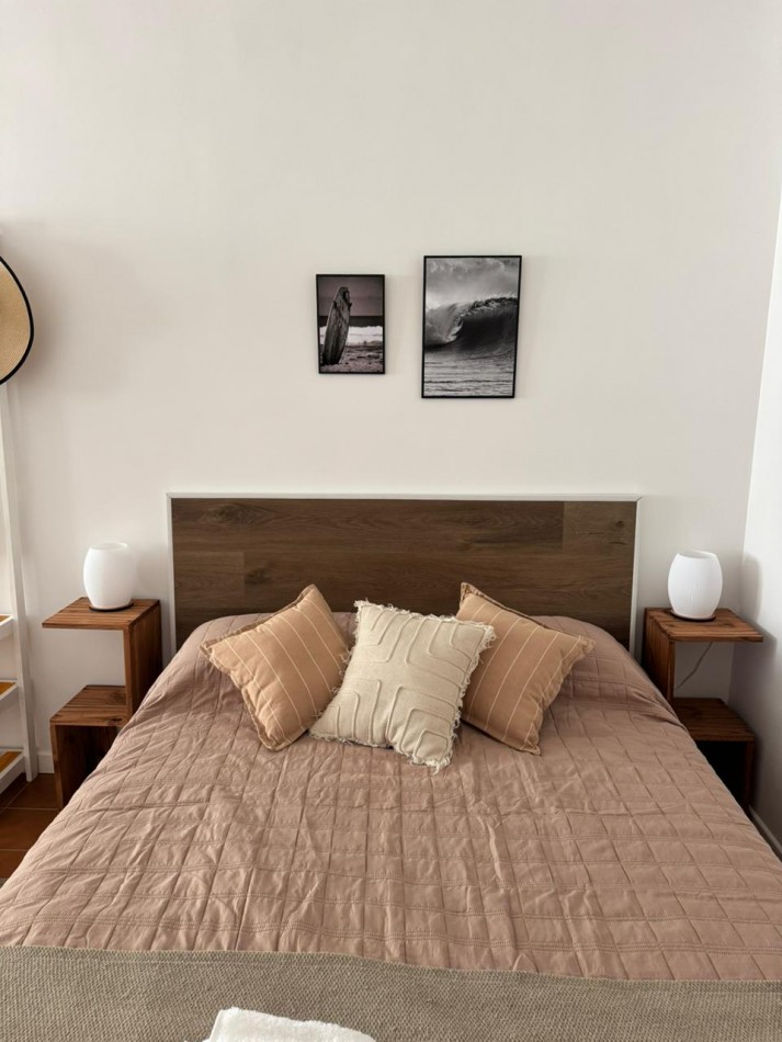 ALQUILER ESTUDIANTES 2026/ MARZO A DICIEMBRE - UN AMBIENTE CON BALCON - PLAZA COLON