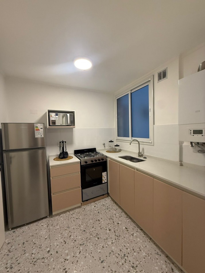 EN VENTA 3 AMB CON BALCON