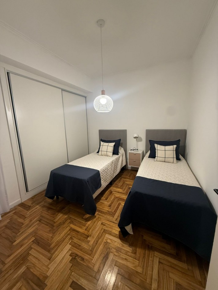 EN VENTA 3 AMB CON BALCON