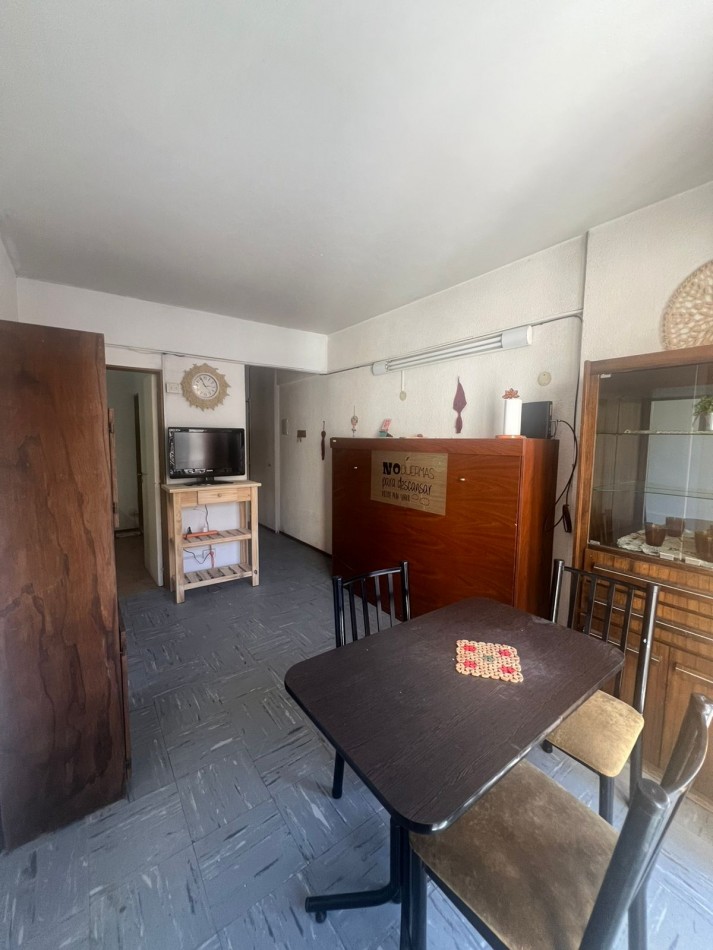 ALQUILER 24 MESES - DOS AMBIENTES CON BALCON -EXPENSAS INCLUIDAS PLAZA COLON