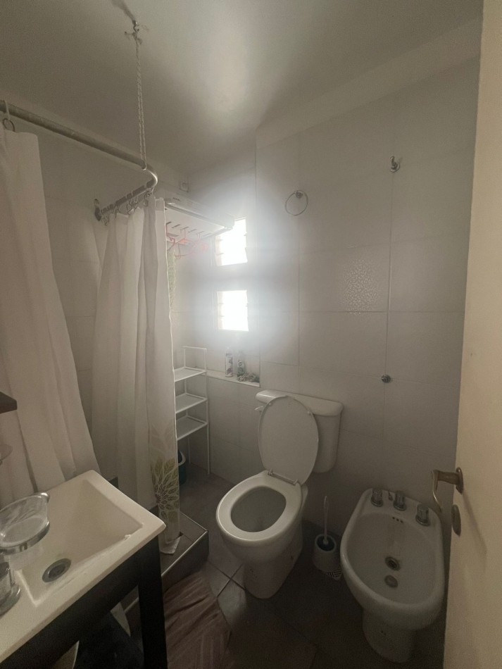 ALQUILER 24 MESES - DOS AMBIENTES CON BALCON -EXPENSAS INCLUIDAS PLAZA COLON