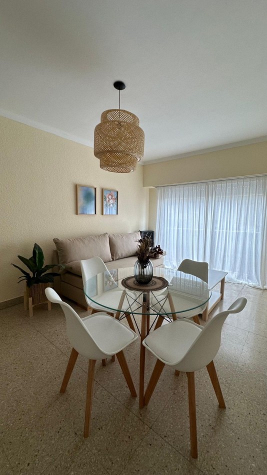 VENTA - DEPTO DOS AMBIENTES - FRENTE 