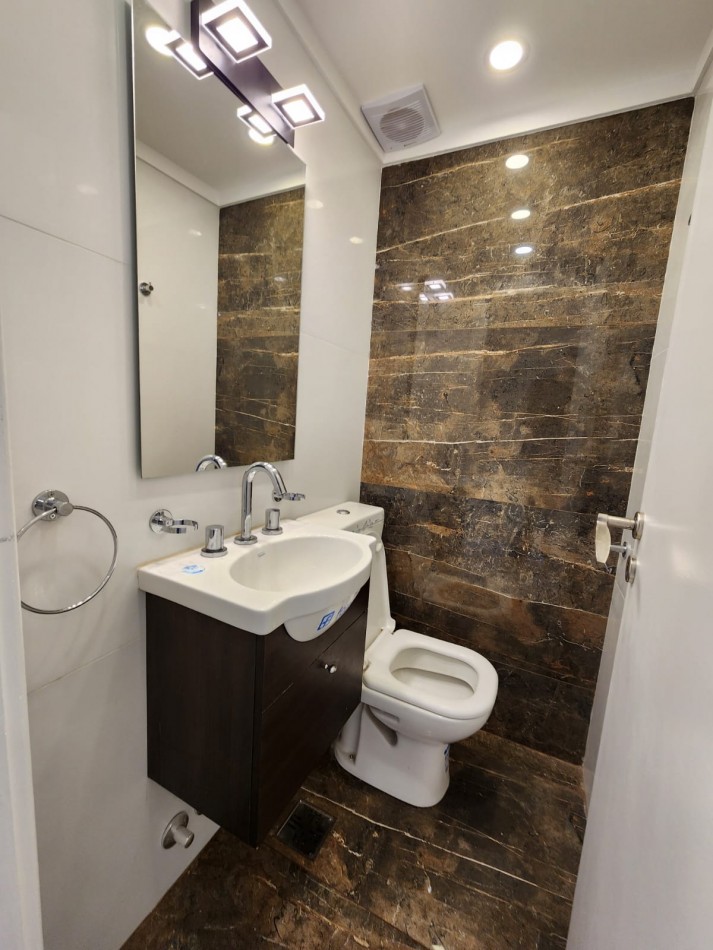 VENTA - DUPLEX 3 AMBIENTES - COCHERA - TUCUMAN Y PASO