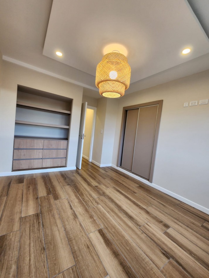 VENTA - DUPLEX 3 AMBIENTES - COCHERA - TUCUMAN Y PASO