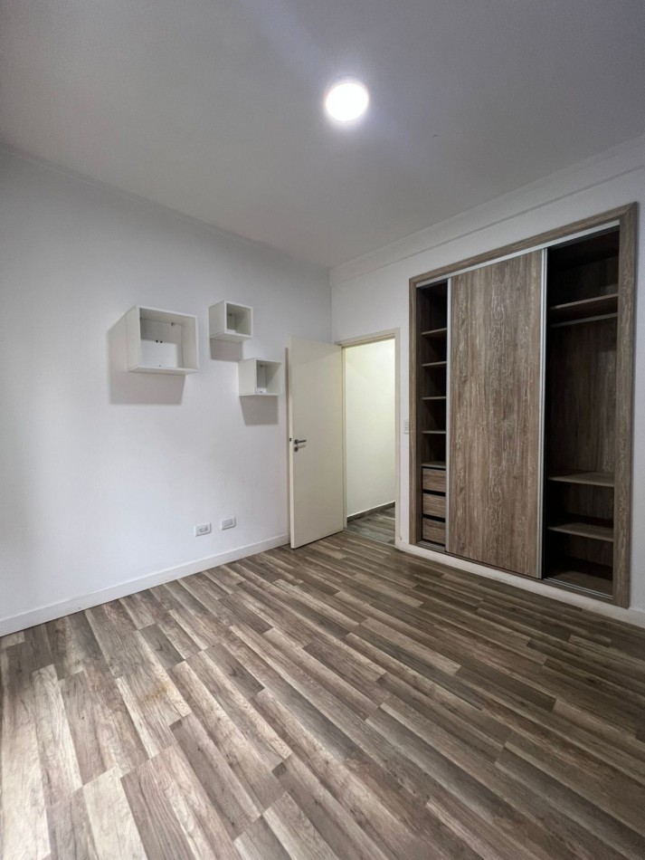 ALQUILER 24 MESES - DEPTO DOS AMBIENTES - RECICLADO - ALDREY