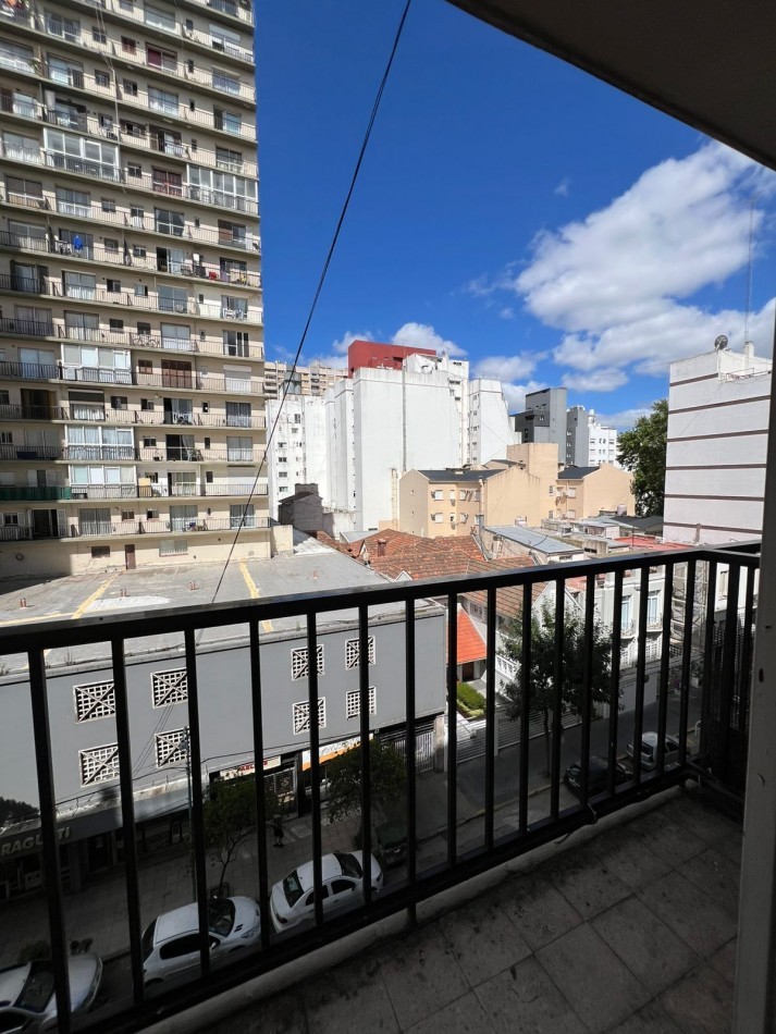 ALQUILER 24 MESES - AMBIENTE Y MEDIO - PLAZA COLON