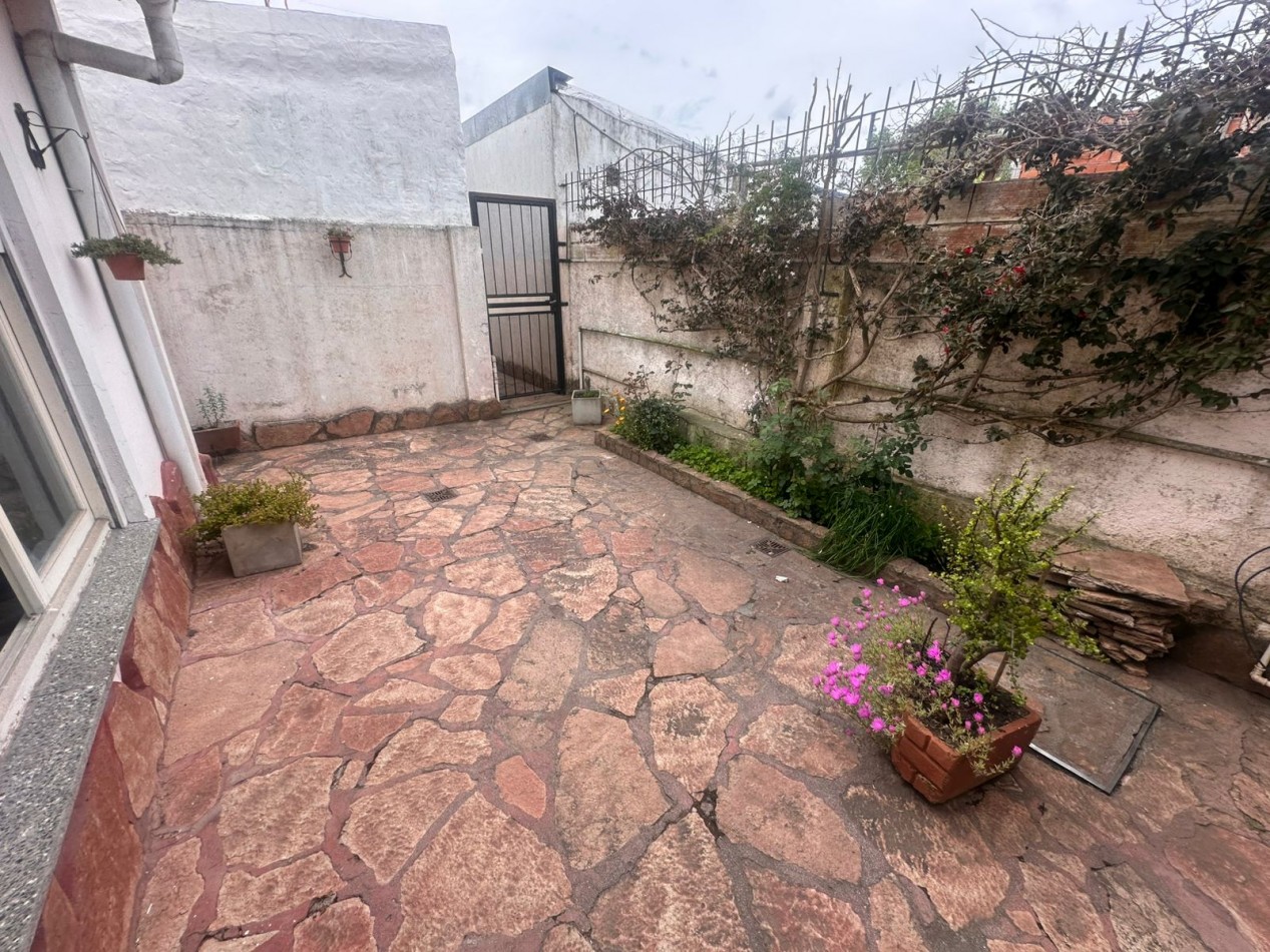 VENTA - PH TRES AMBIENTES - PATIO
